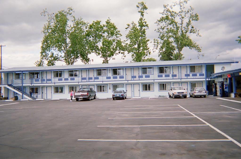 Stardust Motel Рединг Екстериор снимка